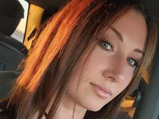 Streamate Live Porn of BlairHarper20