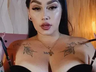 Streamate Sex Cam of NaomiBraunx