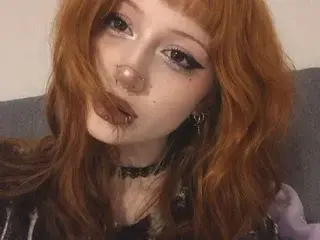 Streamate Watch Live Sex Cams of LIYNA