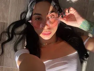 Streamate Live Sex Cam of XimenBrookeX