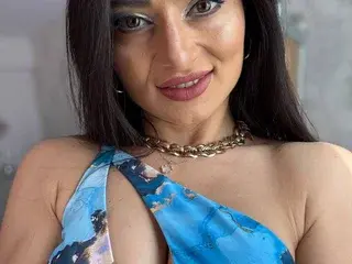 Streamate Nude Webcam of AnnaKarinaX