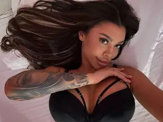 Streamate Live Sex of Naty_Desiree