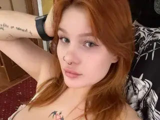Streamate Live Sex Cam of NanaClim