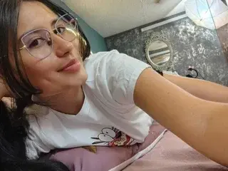 Streamate Live Porn of NayeCloud