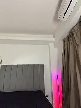 Stripchat Best Webcam of leonienoire