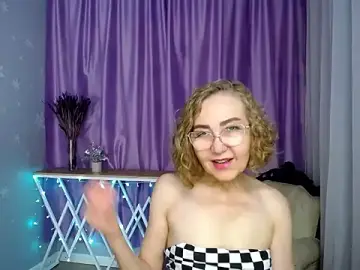 Stripchat Sex Cam of queen_a_n_i