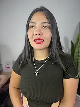 Stripchat Free Porn Cam of meli__brown