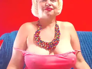 Stripchat Watch Live Sex Cams of NaughtyMILF4UX