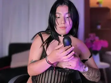 Stripchat Live Sex Cam of emy_williams
