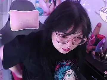 Stripchat Live Sex Cam of LiloMoon69