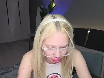 Stripchat Adult Video Chat of Luna_Beverly
