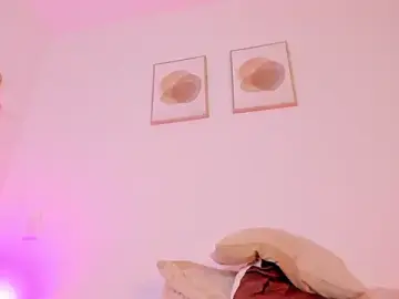Stripchat Free Live Porn of Mia_222