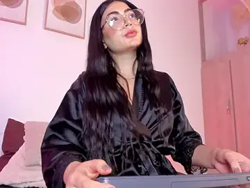 Stripchat Live Sex of Mia_222