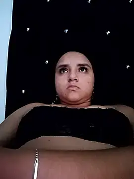 Stripchat Free Porn Cam of Valentina_Narvaez