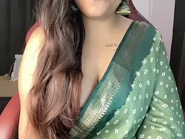Stripchat Free Live Porn of shanayaaa_1