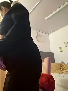 Stripchat Free Porn Cam of christy_ant