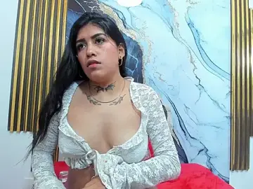 Stripchat Live Sex of evelynn_22