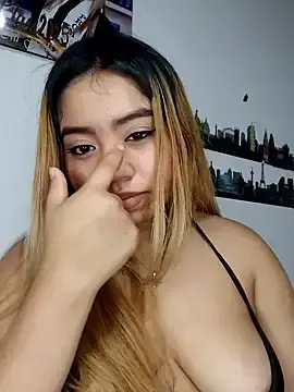 Stripchat Sex Chat of Emily__Hott