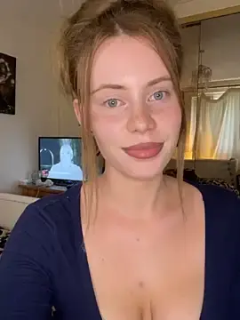 Stripchat Free Porn Cam of Young_Lizzie