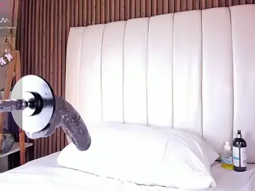 Stripchat Best Webcam of SandraMilerr