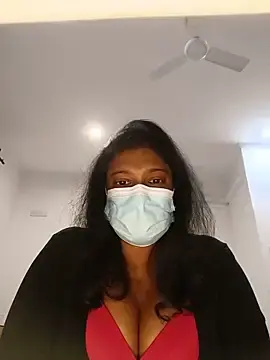 Stripchat Watch Live Sex Cams of Xbees_CT