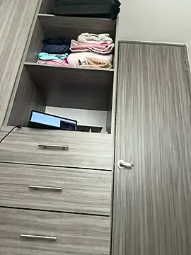 Stripchat Nude Webcam of Lau_goddess_ass