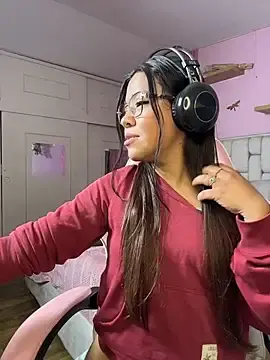 Stripchat Free Porn Cam of Dayan_Mora