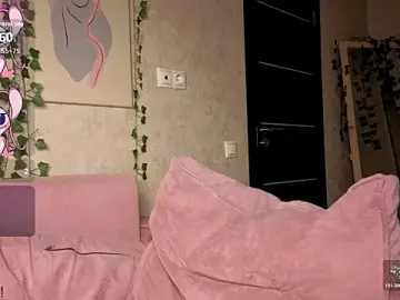 Stripchat Free Porn Cam of Sew_Sunny