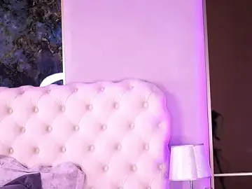 Stripchat Live Sex of BellaNoirre
