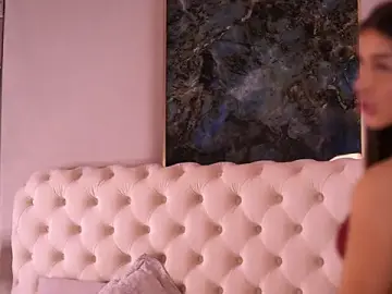 Stripchat Best live sex cam show of BellaNoirre
