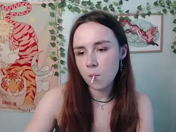 Stripchat Sex Cam of VeryVeryVeryShy_