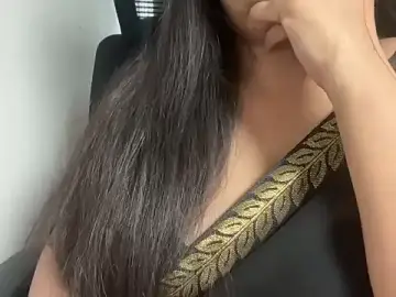 Stripchat Sex Cam of Prisha_01