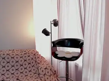 Stripchat Live Sex Cam of Nala_meow