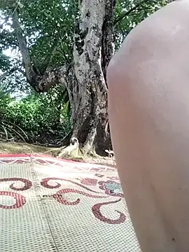 Stripchat Watch Live Sex Cams of line2xx_sexy