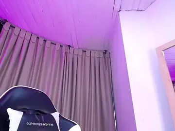 Stripchat Live Sex Cam of lexy_the_best