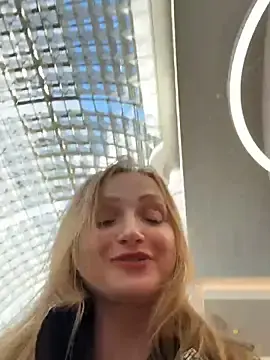 Stripchat Live Porn of LadyTatiana_Annabelle