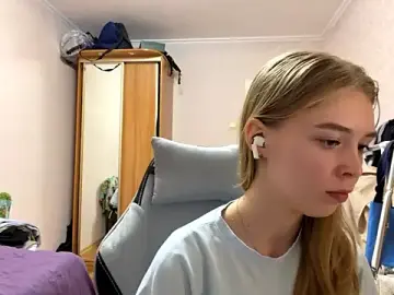 Stripchat Free Porn Cam of HebrewRiding