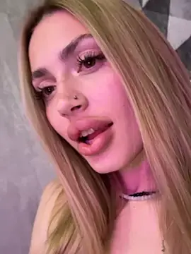 Stripchat Live Sex of Elizabeth_Tay