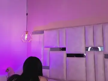 Stripchat Free Porn Cam of kylie_river