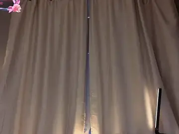 Stripchat Best Webcam of LollaStich