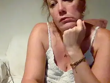 Stripchat Nude Webcam of Wisie_Cutie