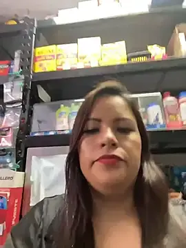 Stripchat Live Porn of MIA_ROSSEEE