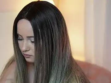 Stripchat Live Sex Cam of AdelineMoon