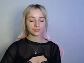 Stripchat Sex Chat of LuciaYoung