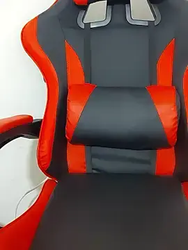 Stripchat Free Porn Cam of Sawsann11