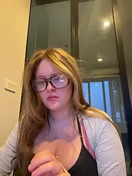 Stripchat Adult Video Chat of cherryrosealiee