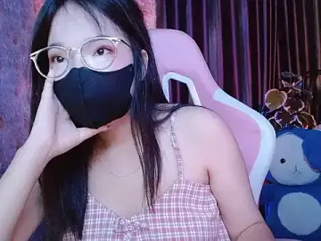 Stripchat Free Live Porn of Julie_Ulie