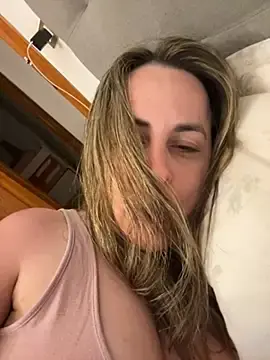 Stripchat Live Sex of laarti