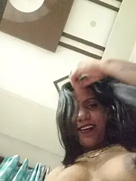 Stripchat Live Sex Cam of khushi_ji00