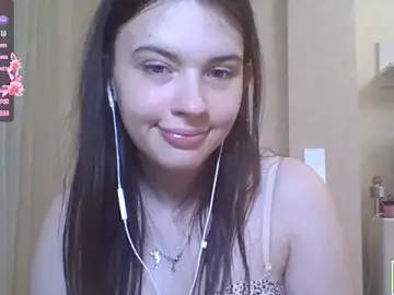 Stripchat Best Webcam of CeyaLier